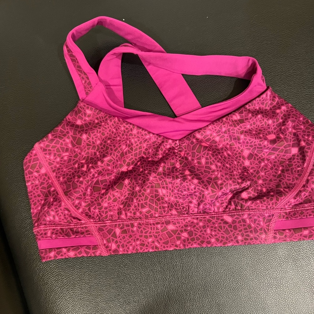 Lulu sports bra